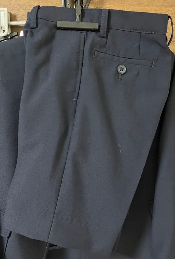 今だけ値下げ　ミキハウス　濃紺スーツとシャツとサスペンダー4点　110センチ