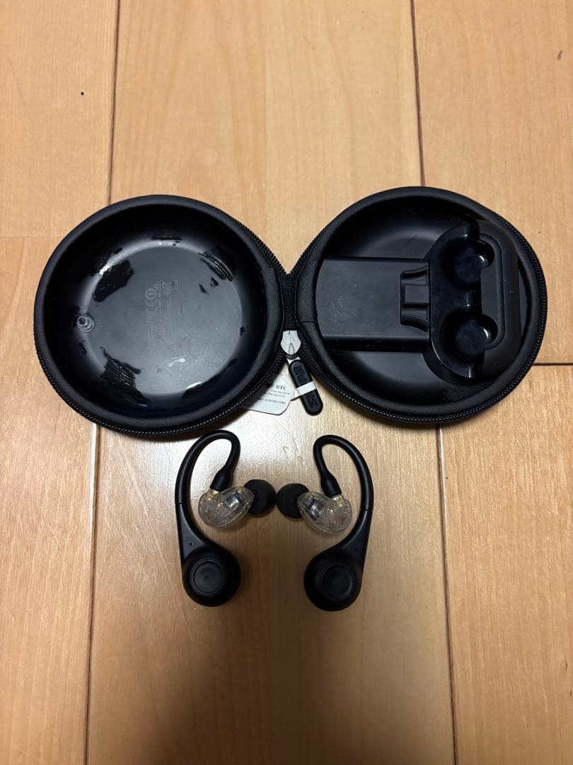 【ジャンク扱い】　SHURE AONIC 215 ワイヤレスイヤホン　se215