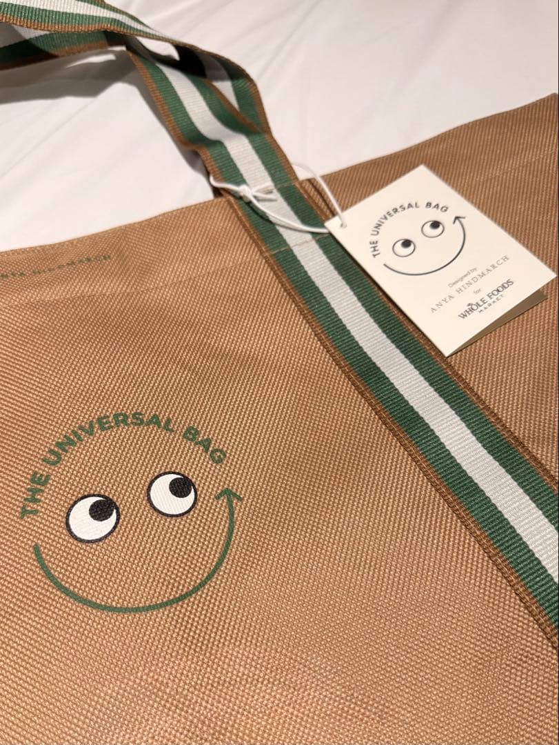 ホールフーズとアニヤのコラボエコバッグ