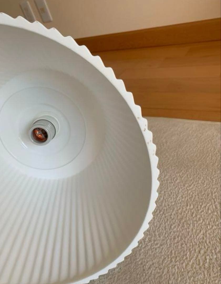 オーデリック　ペンダントライト白陶器ホワイト磁器