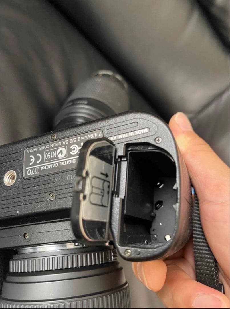 Nikon デジタル一眼レフカメラ 本体 + レンズ2本