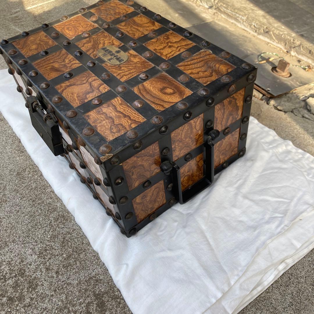 商売繁昌千両箱　将軍