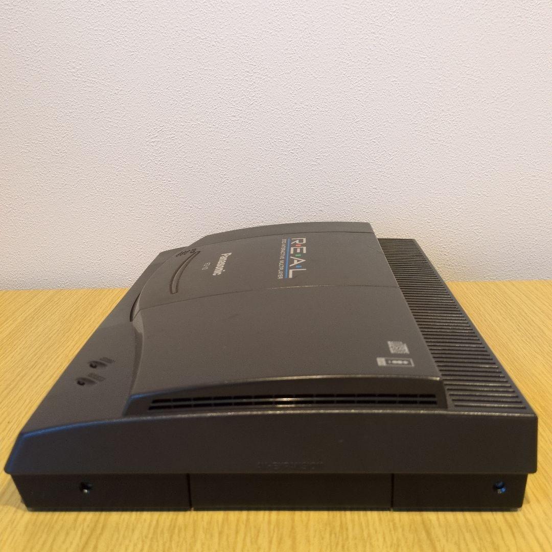 Panasonic 3DO REAL FZ-10 コントローラー２台・外箱付