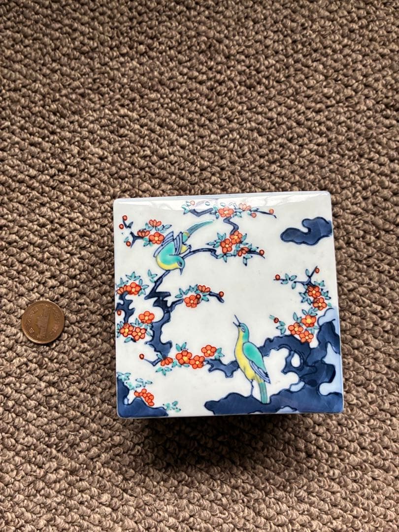 花鳥模様の陶器製小箱　食鉢　寿峰作　木箱付き　昭和