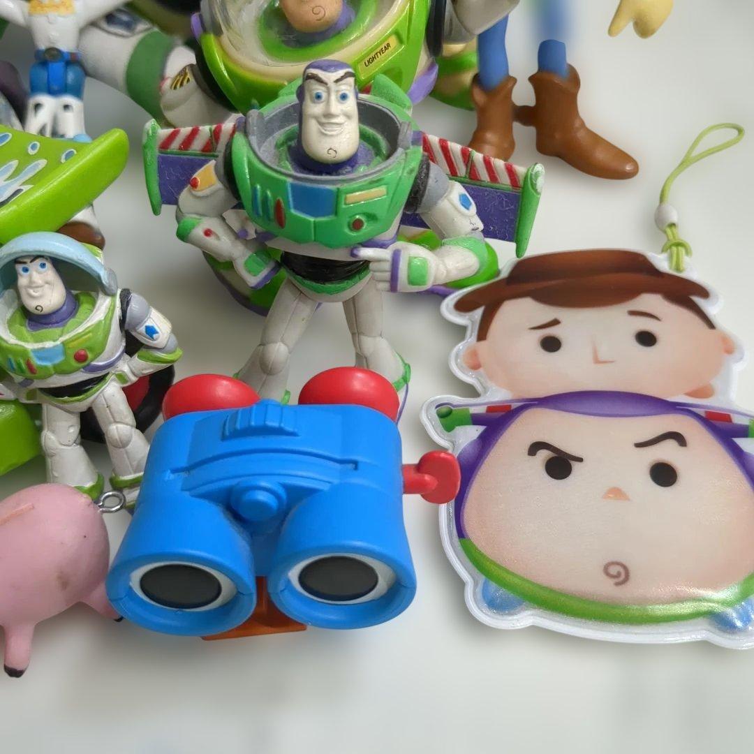 希少【中古】ディズニーピクサー　トイ・ストーリーフィギュア　バズ　ジェシー　ハム