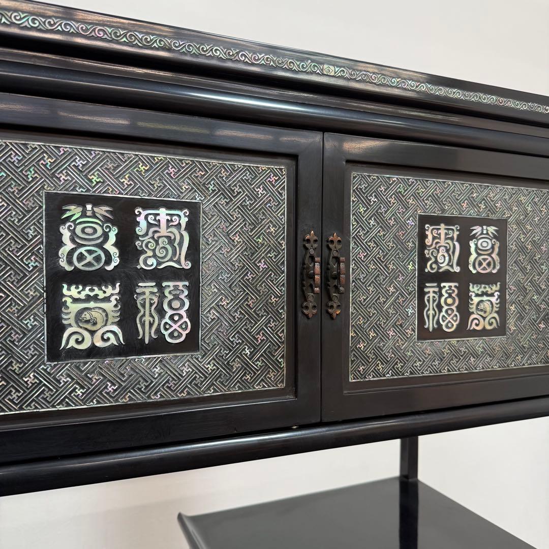 H21K68b 螺鈿細工 ラデン 黒漆塗り 飾り棚