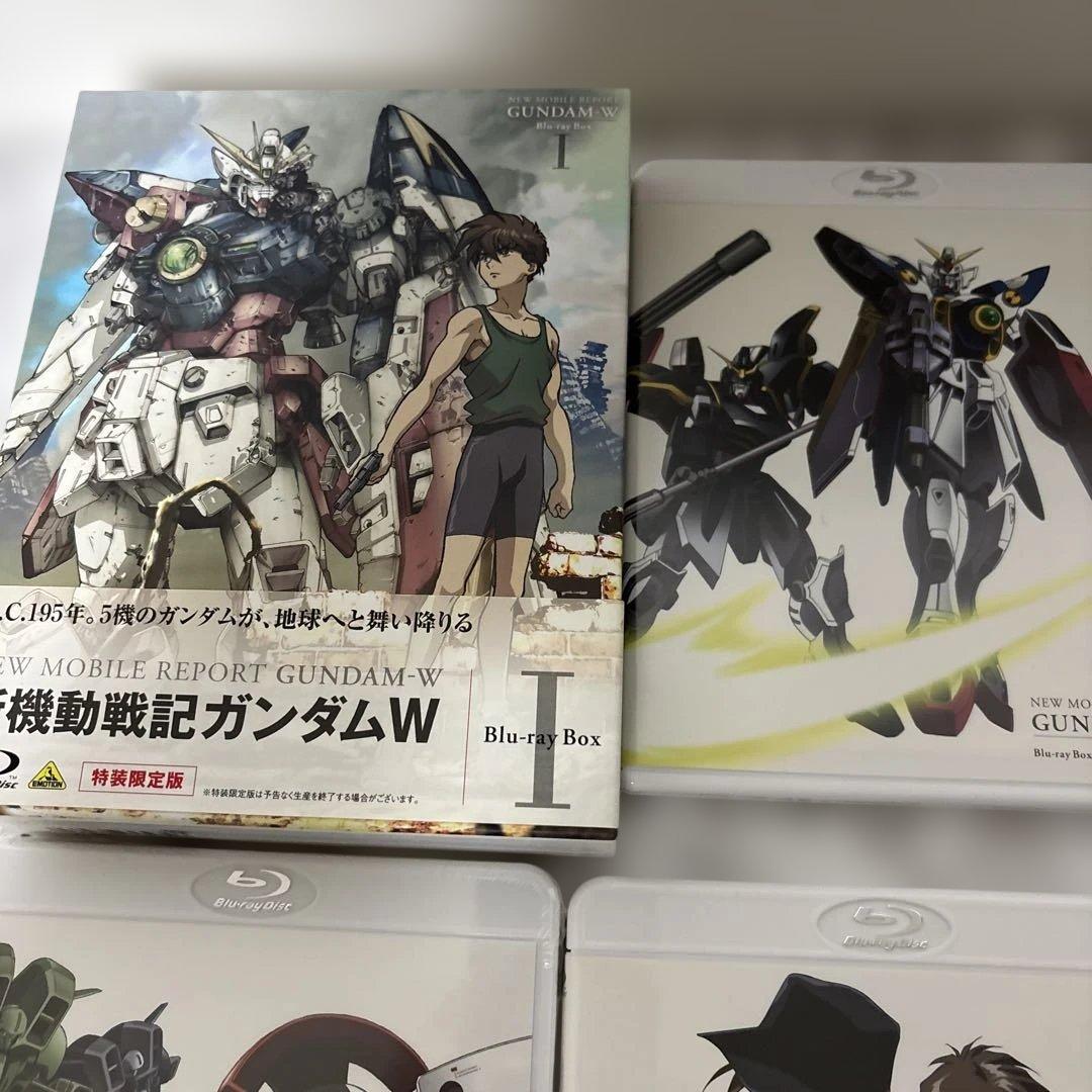 新機動戦記ガンダムW Blu-ray Box Ⅰ〈特装限定版〉