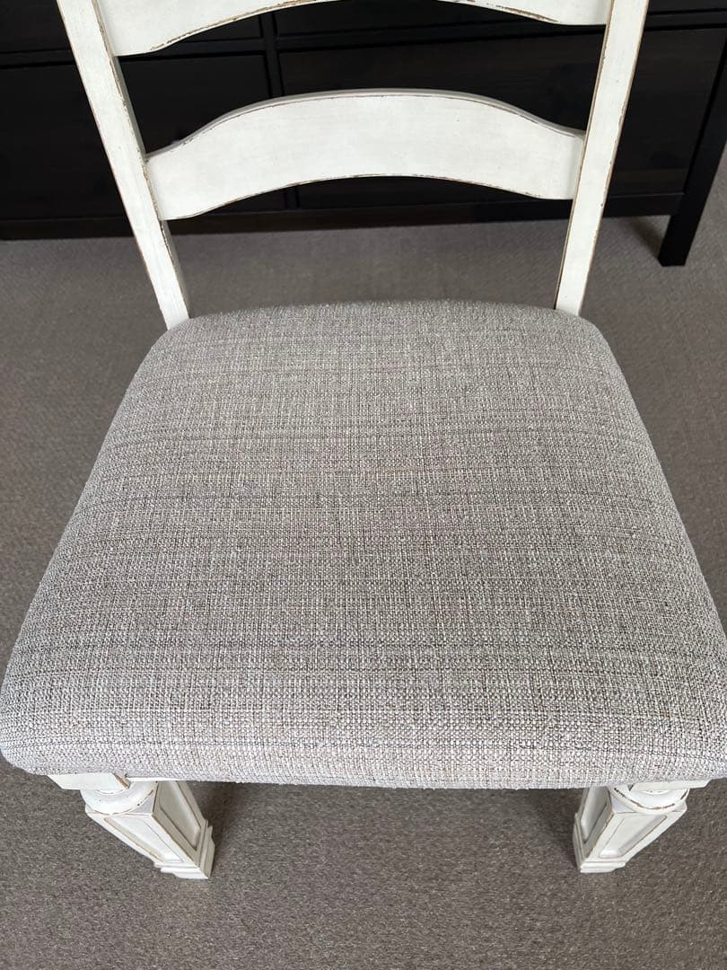 ② ダイニングチェア　アンティーク仕上げ　白　送料込　輸入家具