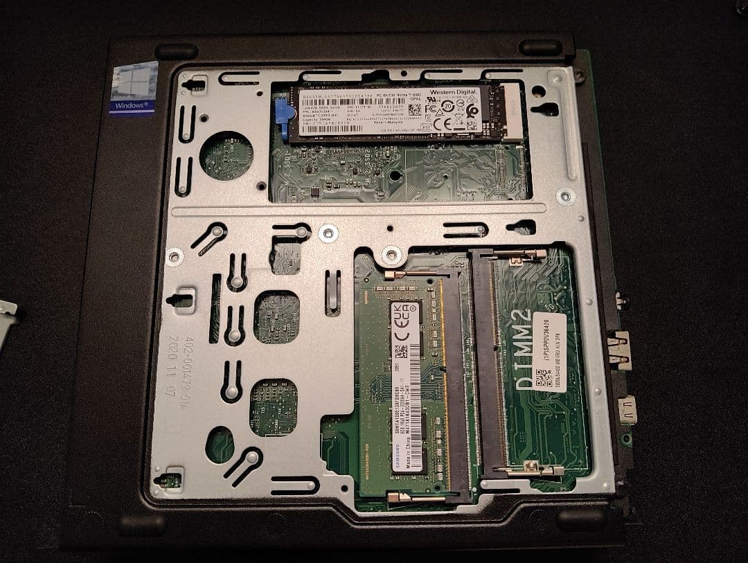 Windowsデスクトップ Thinkcentre tiny m75q ryzen 7 + TiO 22\"