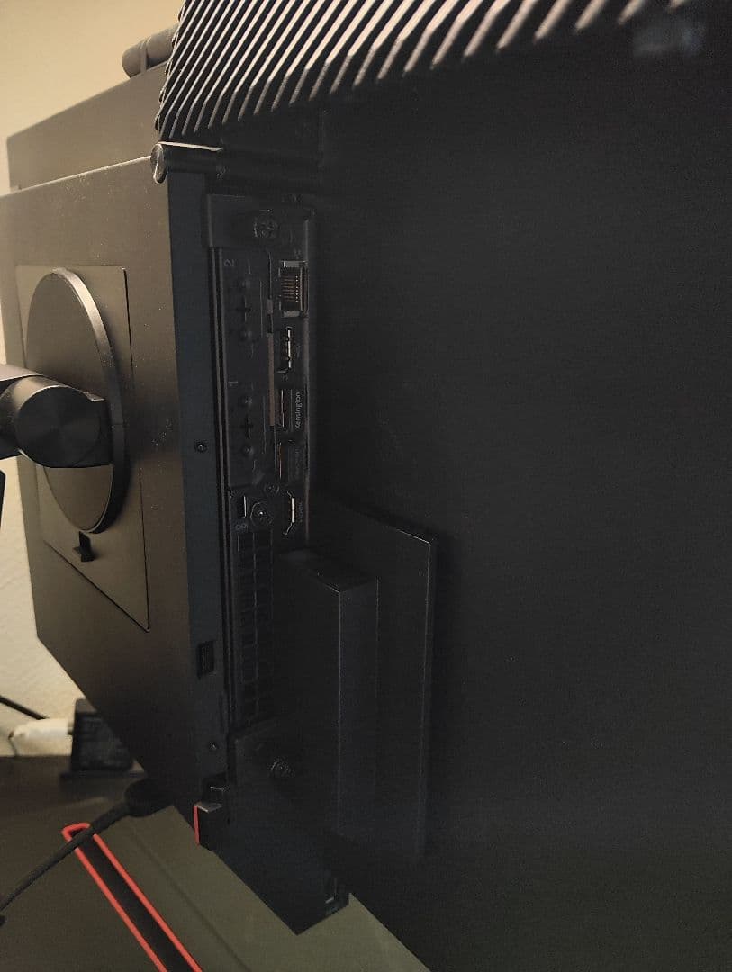 Windowsデスクトップ Thinkcentre tiny m75q ryzen 7 + TiO 22\"