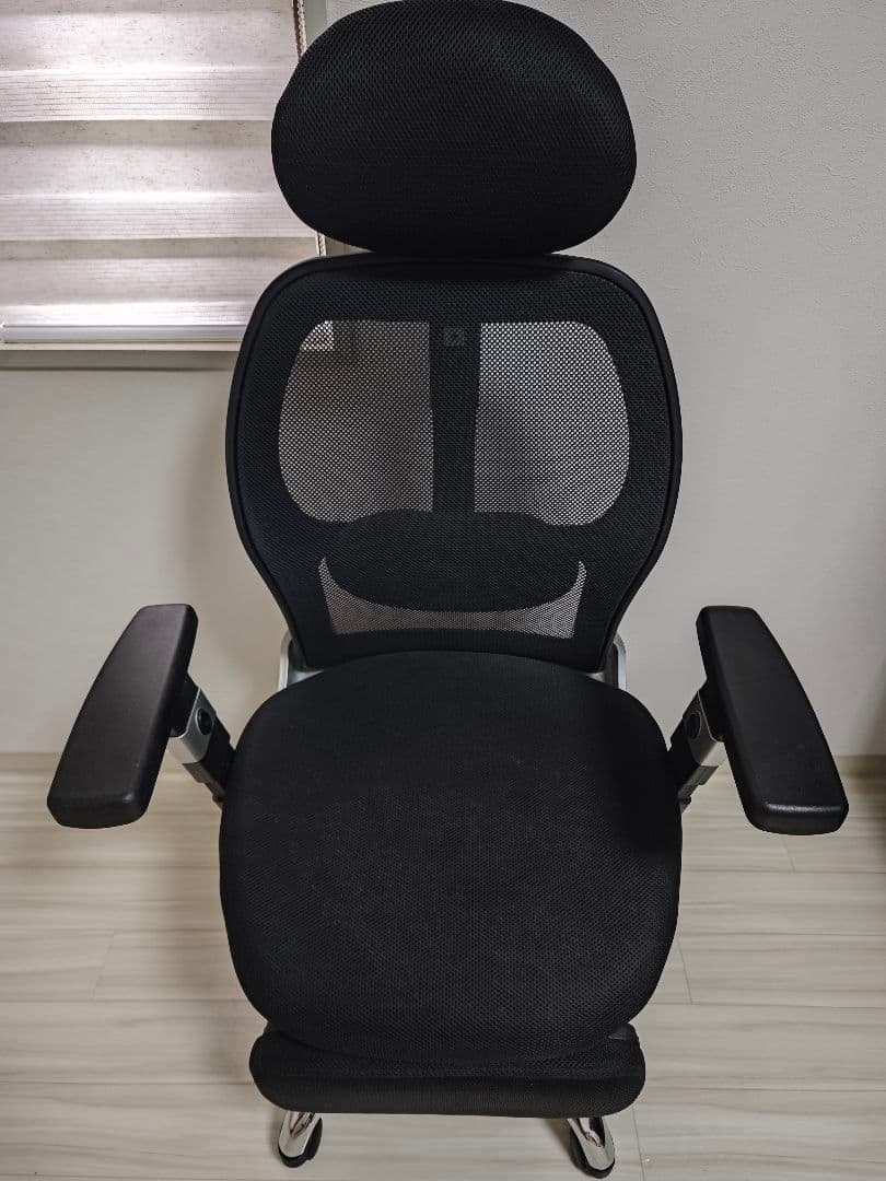 サンワサプライ 人間工学 オットマン収納メッシュチェア 150-SNCM007