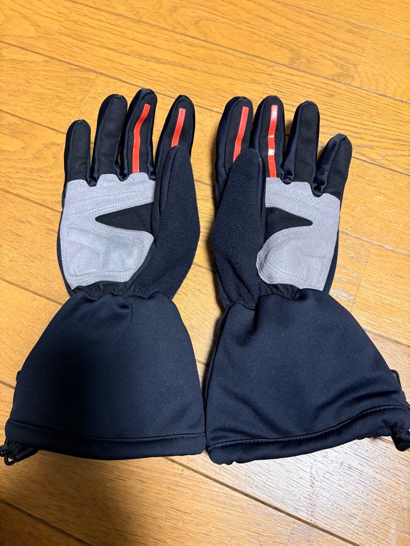 定価約３万円　2024発売パールイズミ　ヒーターグローブLサイズ