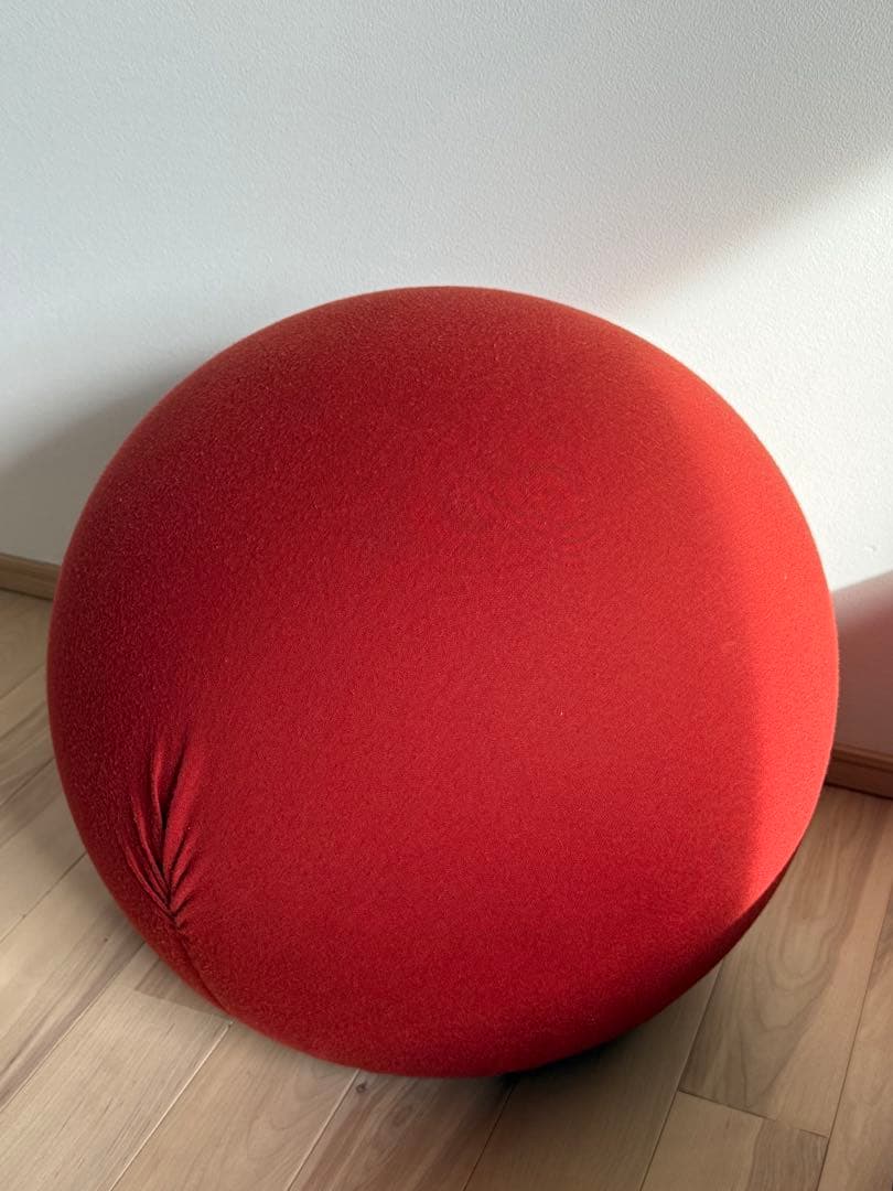BALERIITALIA 赤　スツール