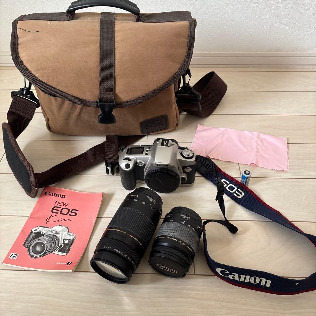 フィルムCanon EOS Kiss 一眼レフカメラ レンズ2本セット作動不明