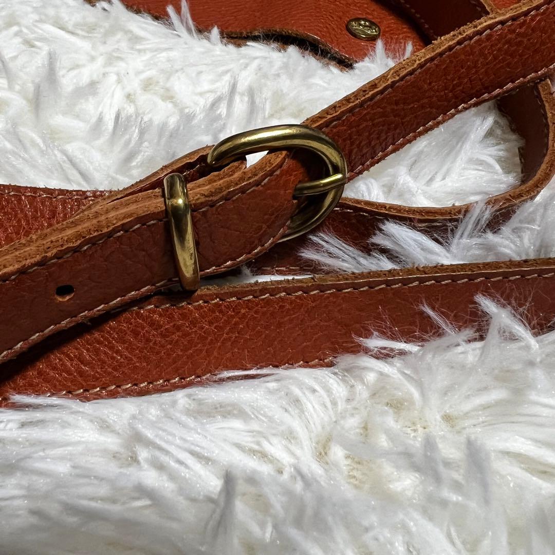 良品✨イルビゾンテ ショルダーバック レザー 肩掛け ビックロゴ型押し