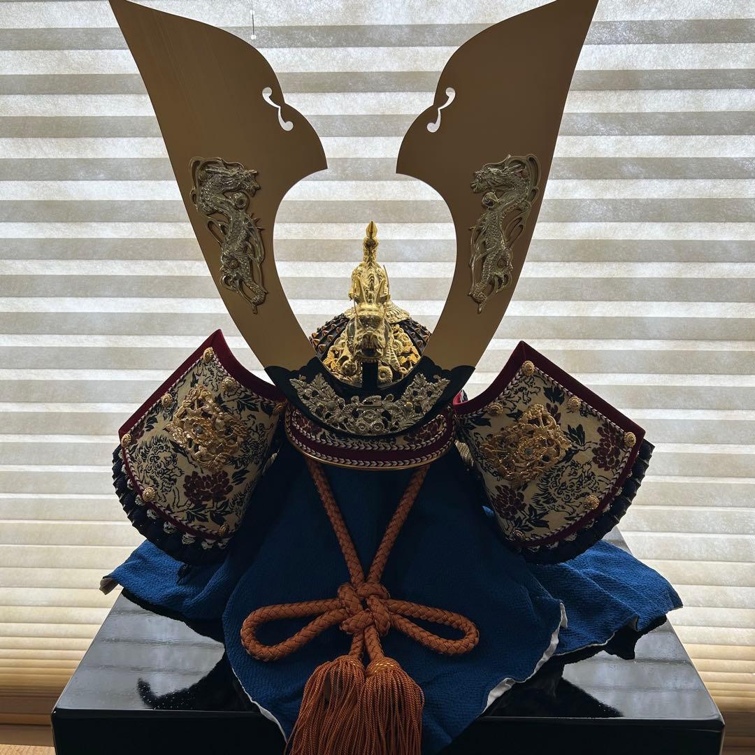 五月人形 伝統的武士の鎧　五月飾り　兜　大和人形
