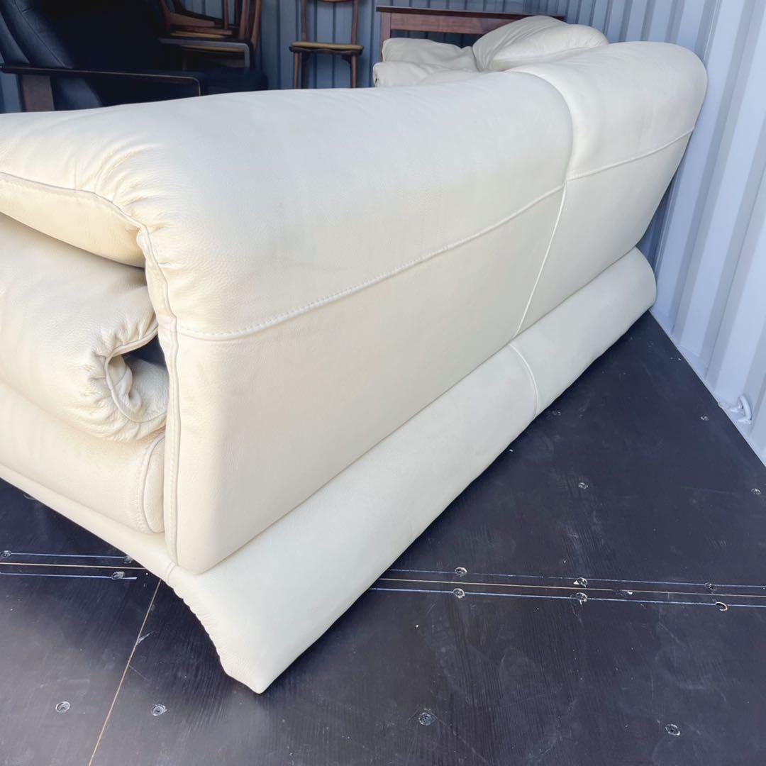 取付無料！IDC大塚家具 ポルトロメック ジェミニ 総本革アイボリーソファ✨