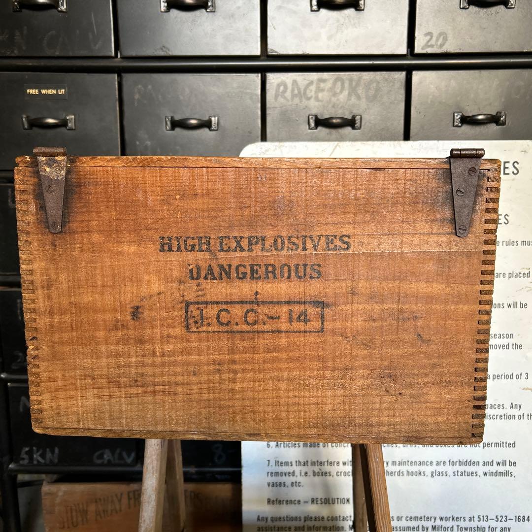 ヴィンテージ DuPont 爆薬用 木箱 EXTRA DYNAMITE 蚤の市