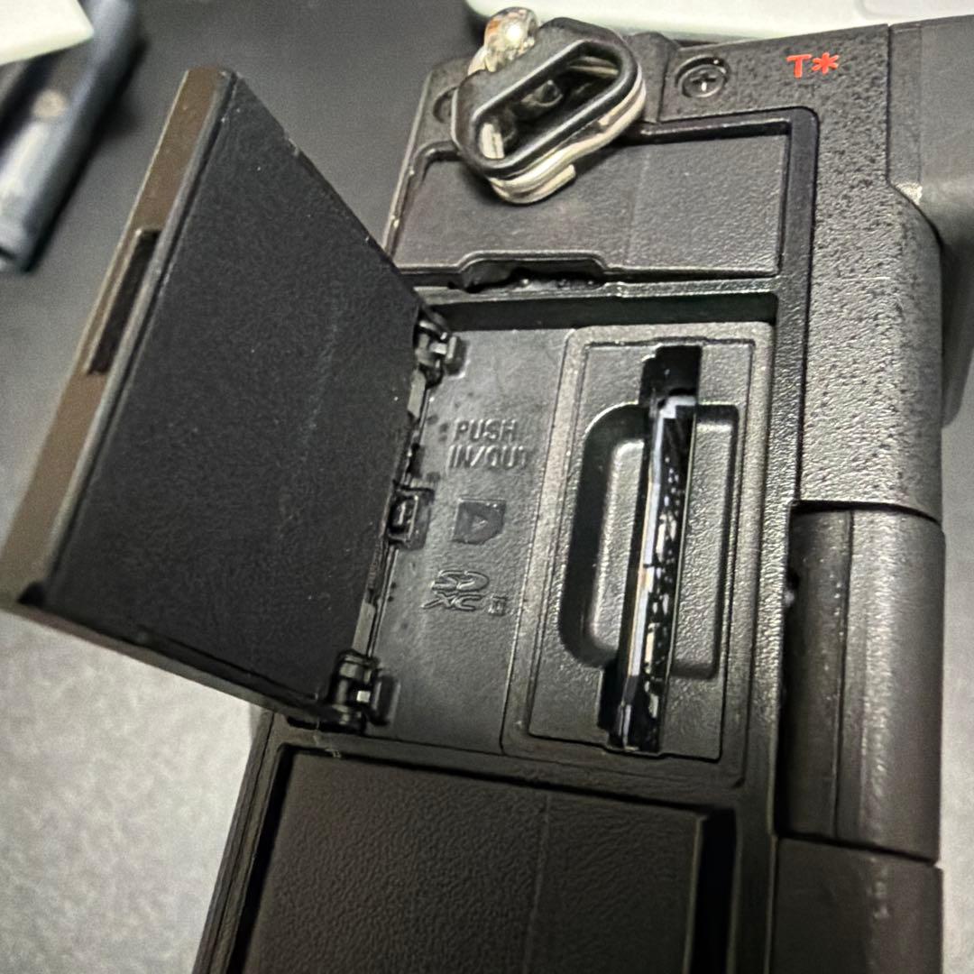 【美品】SONY α7CⅡ ミラーレス 純正グリップ付き