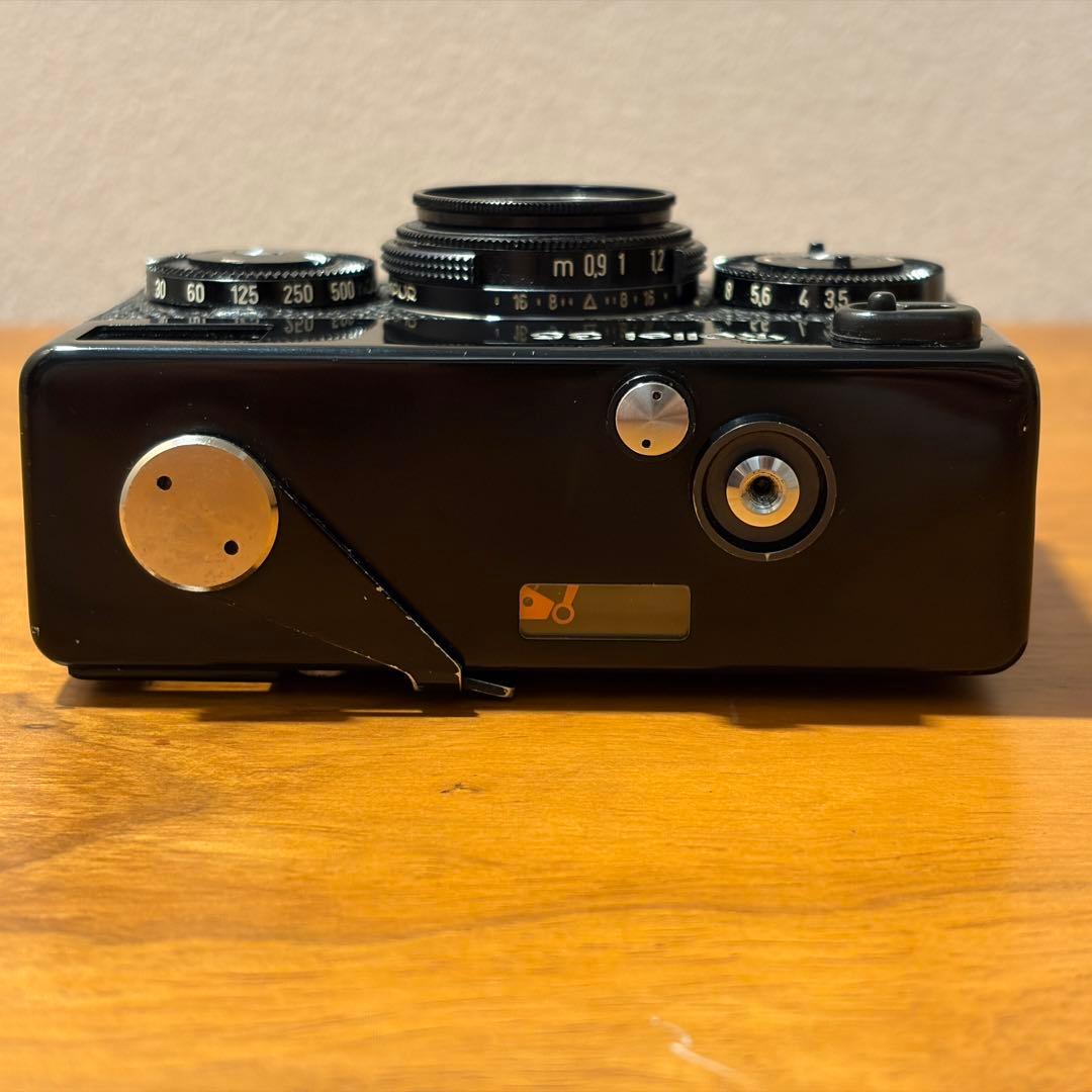 フィルムカメラ Rollei35 Germany Carl Zeiss Tessar 40mm