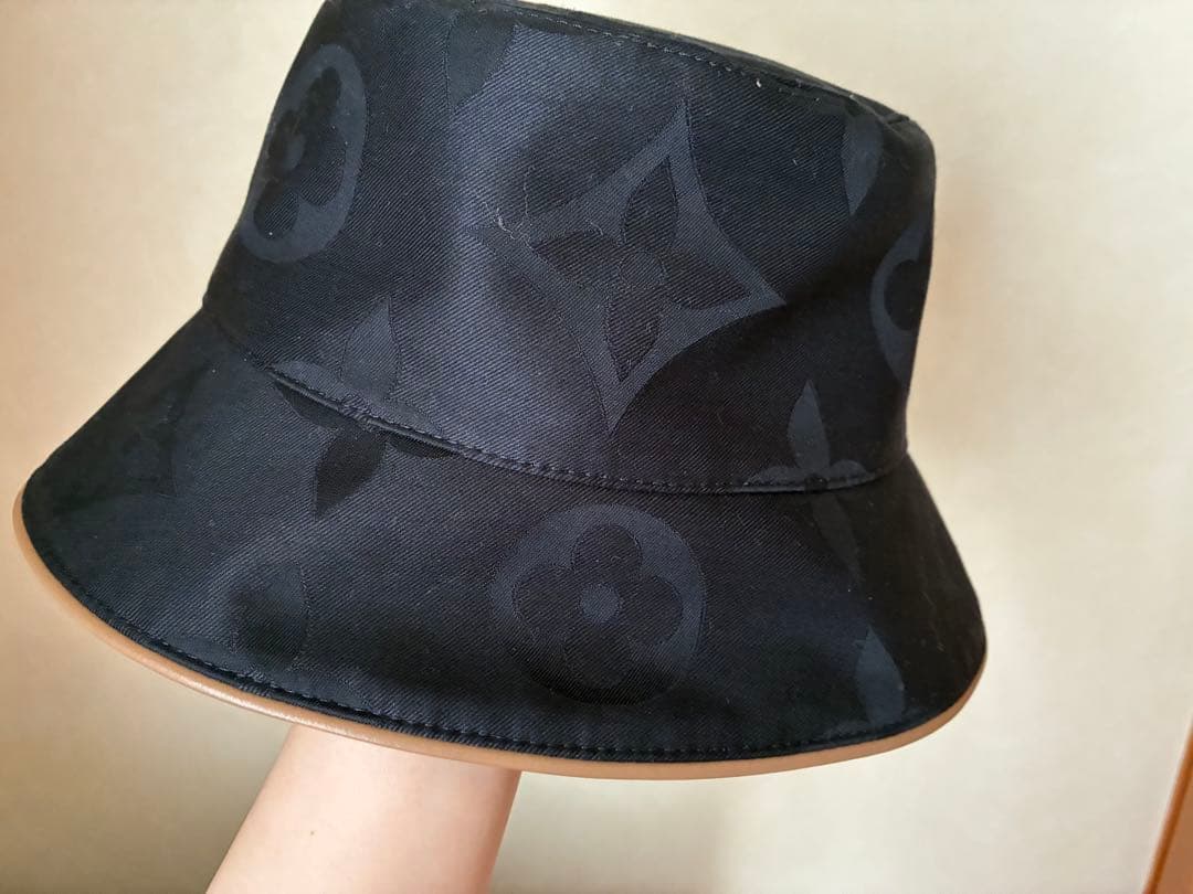 LOUIS VUITTON バケットハット ブラック
