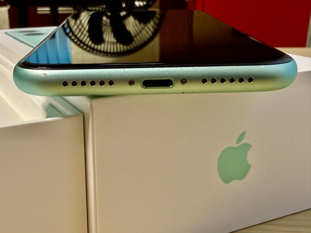 Apple iPhone 11 64GB Green simロック解除済み