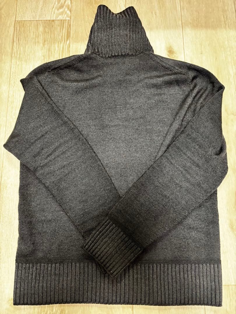 【ドルモア】ニット エクストラファインメリノウール グレー 46