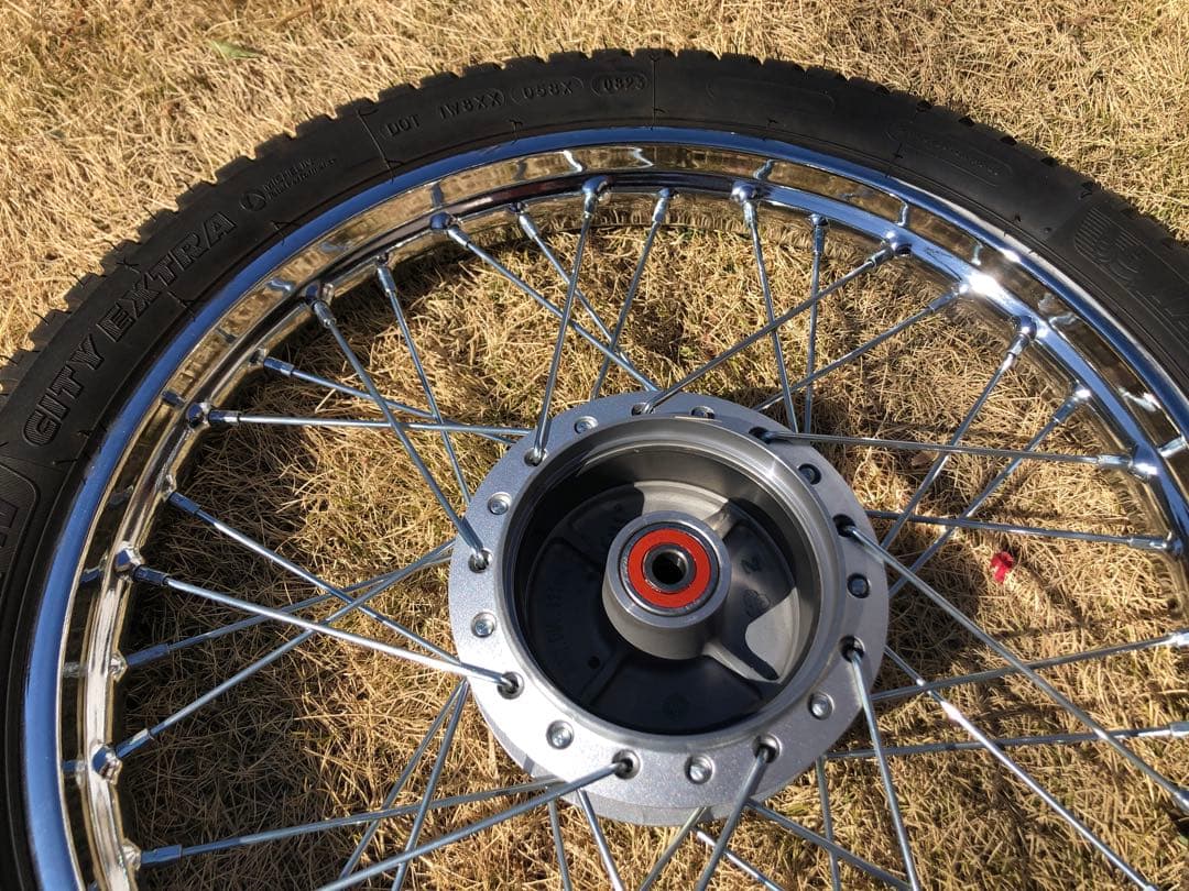 【美品】スーパーカブ　JA44（AA09 ）ホイール　前後（タイヤ付）