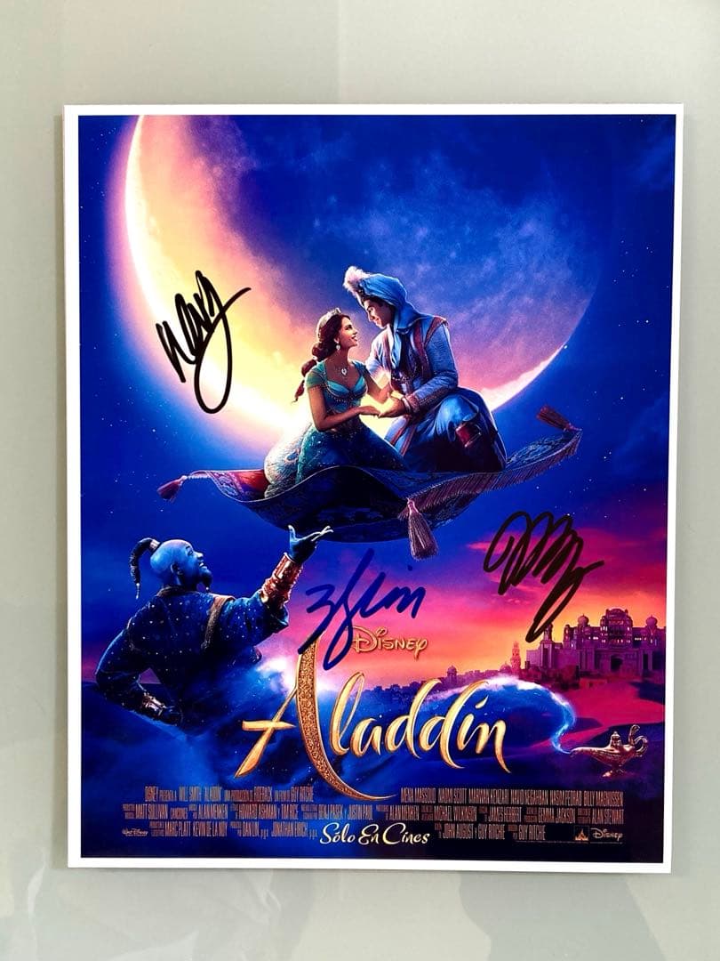 ウィル・スミスとナオミスコットとメナマスード直筆サイン入り超 大型写真