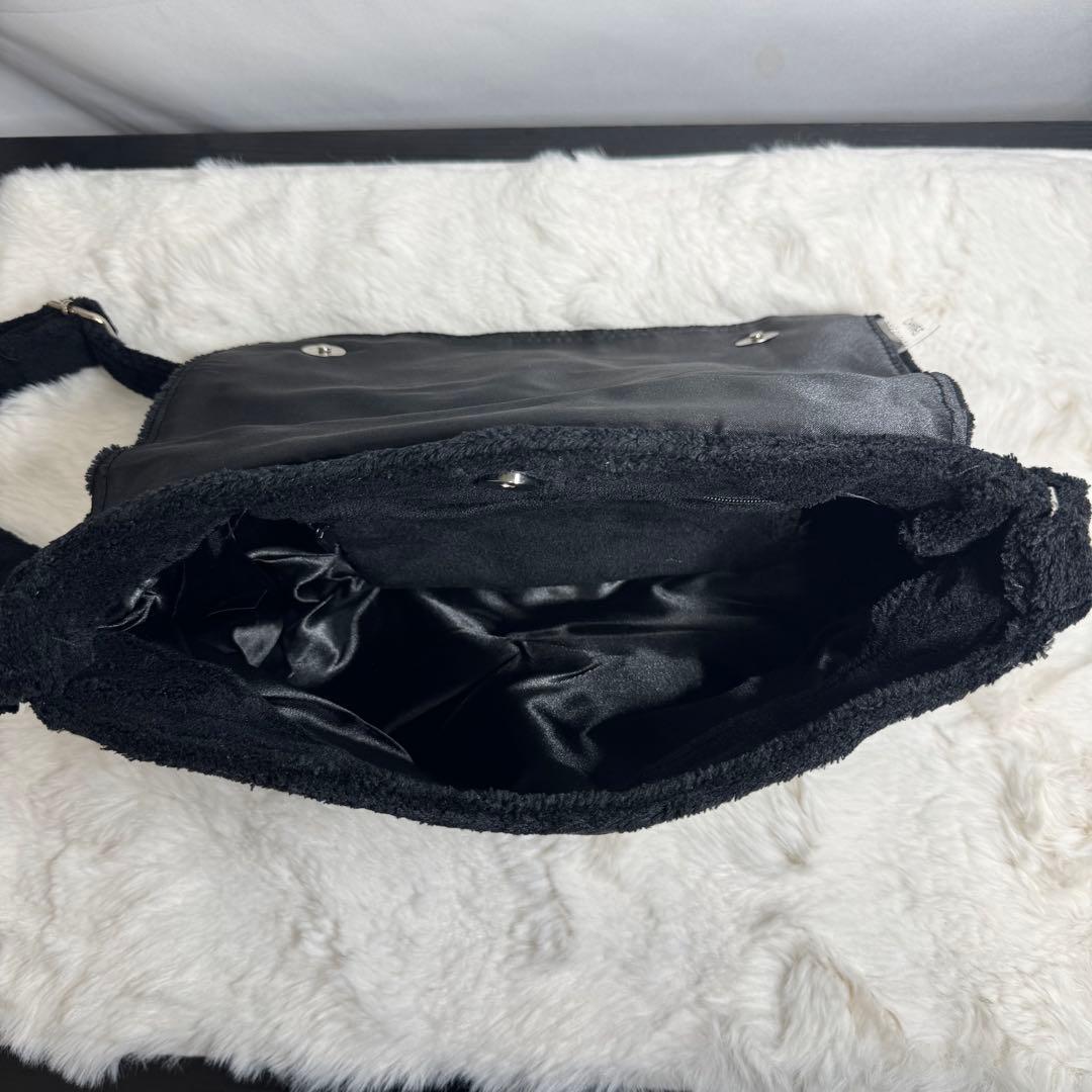 ブラック ミニショルダーバッグ ココデザイン