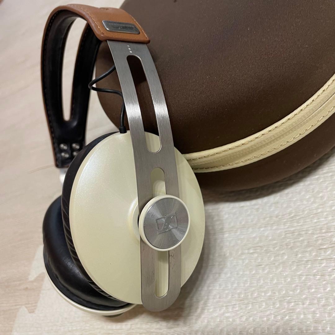 【美品】Sennheiser MOMENTUM Ivory
