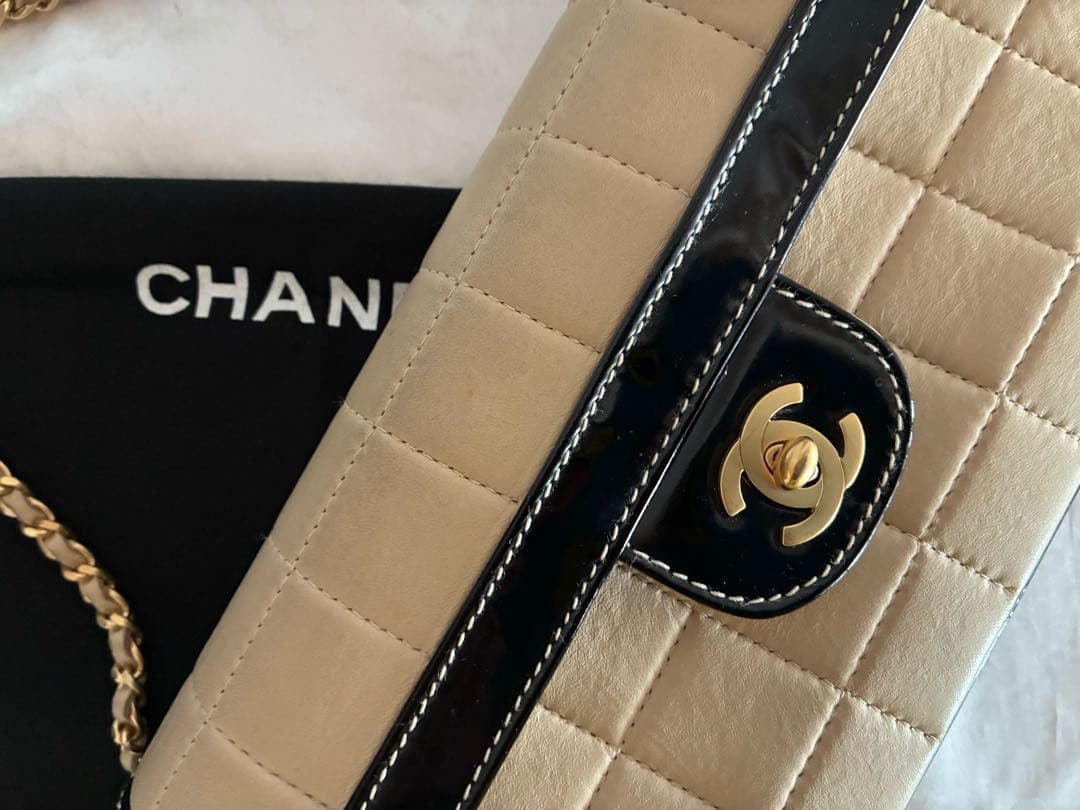 早い者勝ち♡CHANEL チョコバー　バイカラー　ラムスキン チェーンバッグ