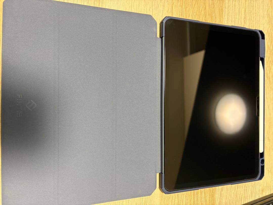 キ*ヨ様 【最新】iPad Air M3 11インチ 128GB Wi-Fi +