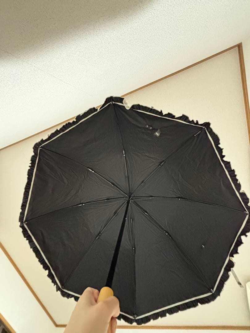SUN BARRIER 100 フリル付き日傘 手元ストレート 二段折りたたみ