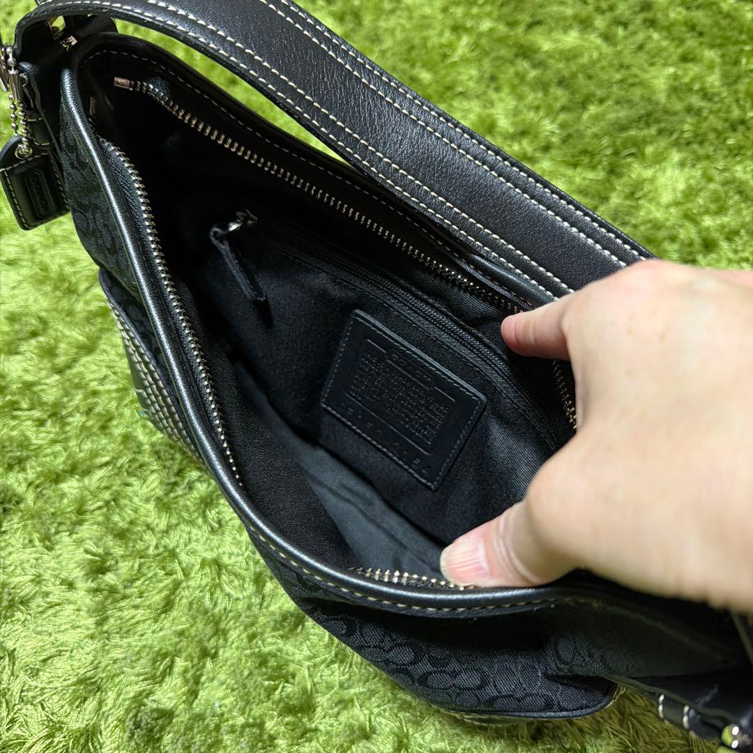 COACH（コーチ）★セミショルダーアクセサリーポーチ★ブラック
