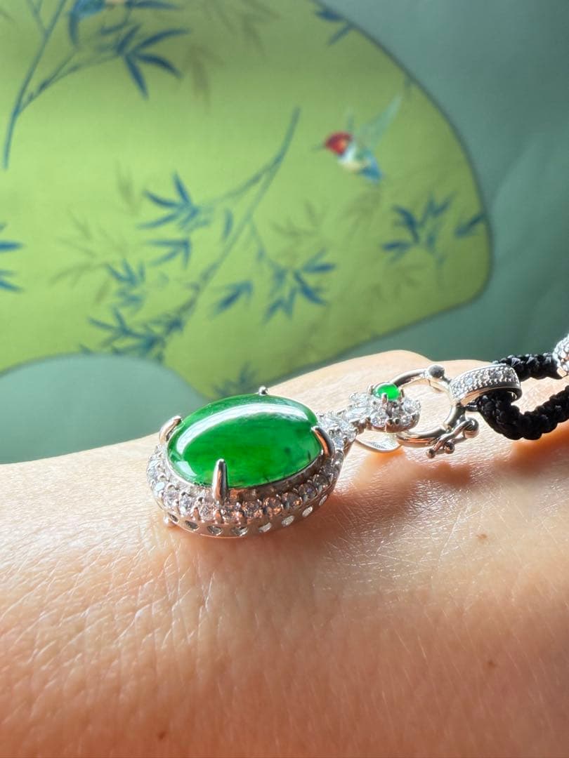 特選品‼️天然A貨翡翠　ロウカン質、特選大粒陽緑ネックレストップ　鑑定書付き