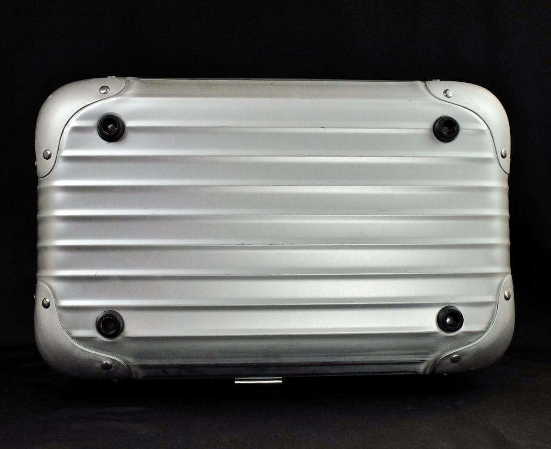 リモワ 918.38トパーズ『Lufthansa』TSAビューティケース17L