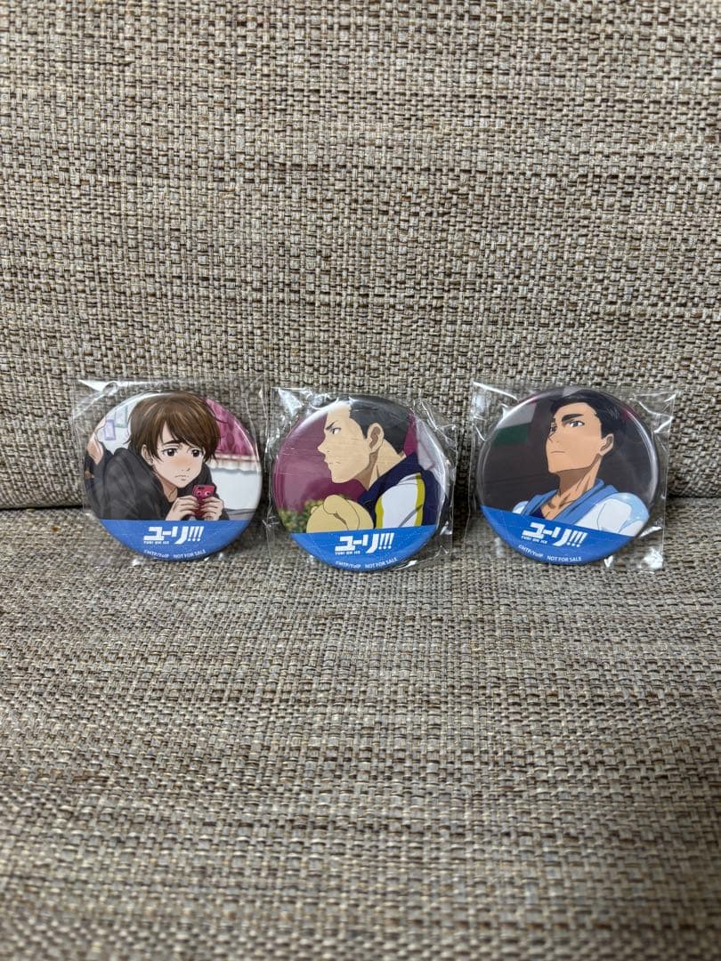 ユーリ!!! on ICE DVD 全巻セット＆グッズまとめ売り