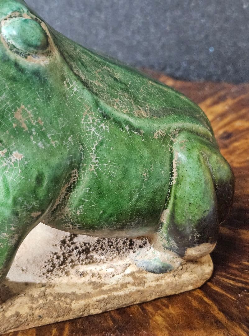 時代古作品❗】希少品❗】古代中国　漢～遼時代頃　緑釉　蛙形俑　よう　発掘品　置物