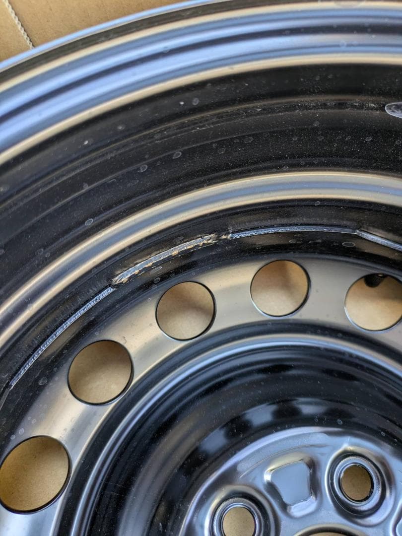 トヨタ　シエンタ　純正ホイール　4本　ホイルキャップキャップ付き