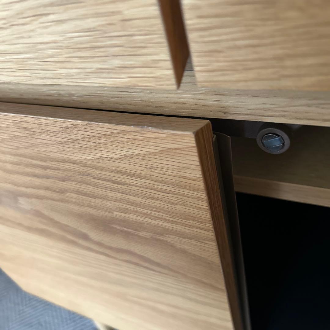 ISSEIKI リビングボード　キャビネット