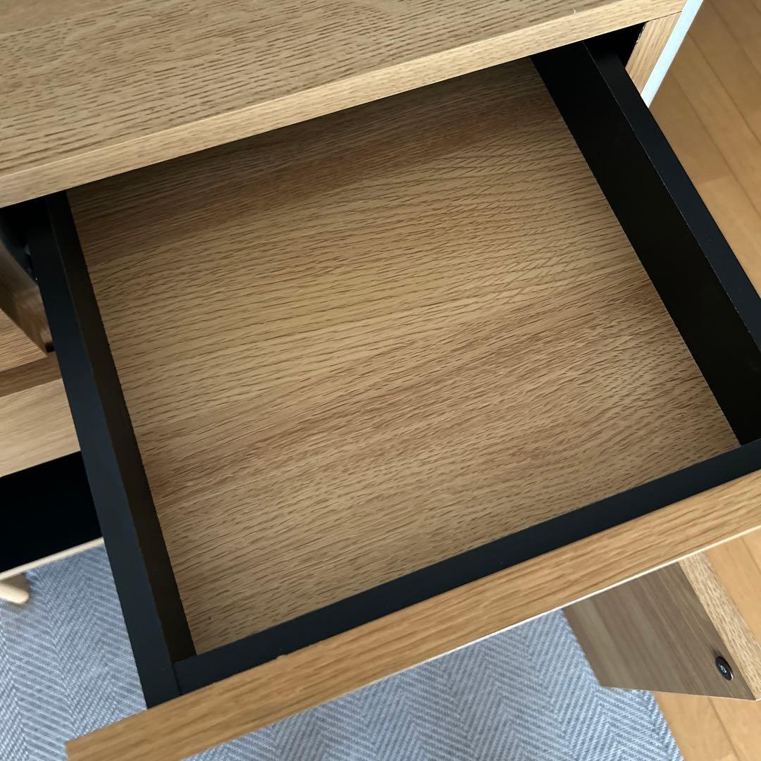 ISSEIKI リビングボード　キャビネット