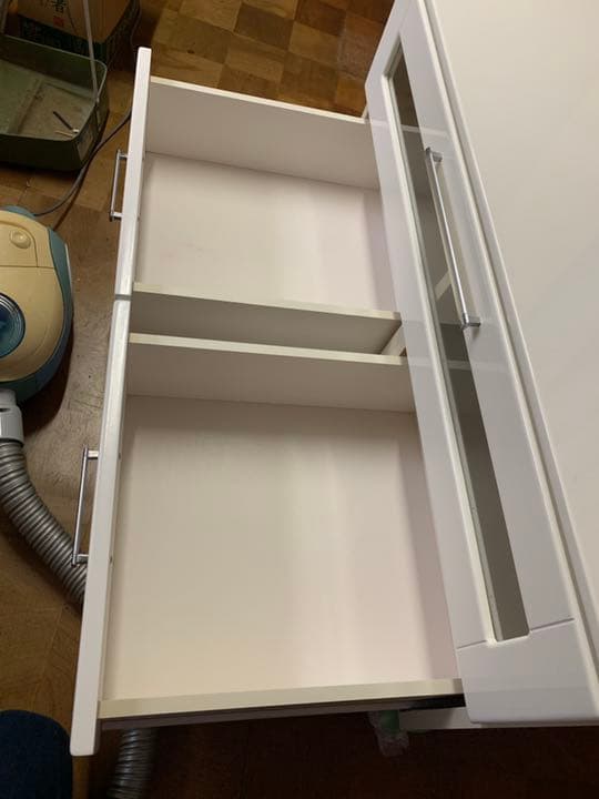 ニトリ　テレビ台　白　ブラウン管テレビ推奨