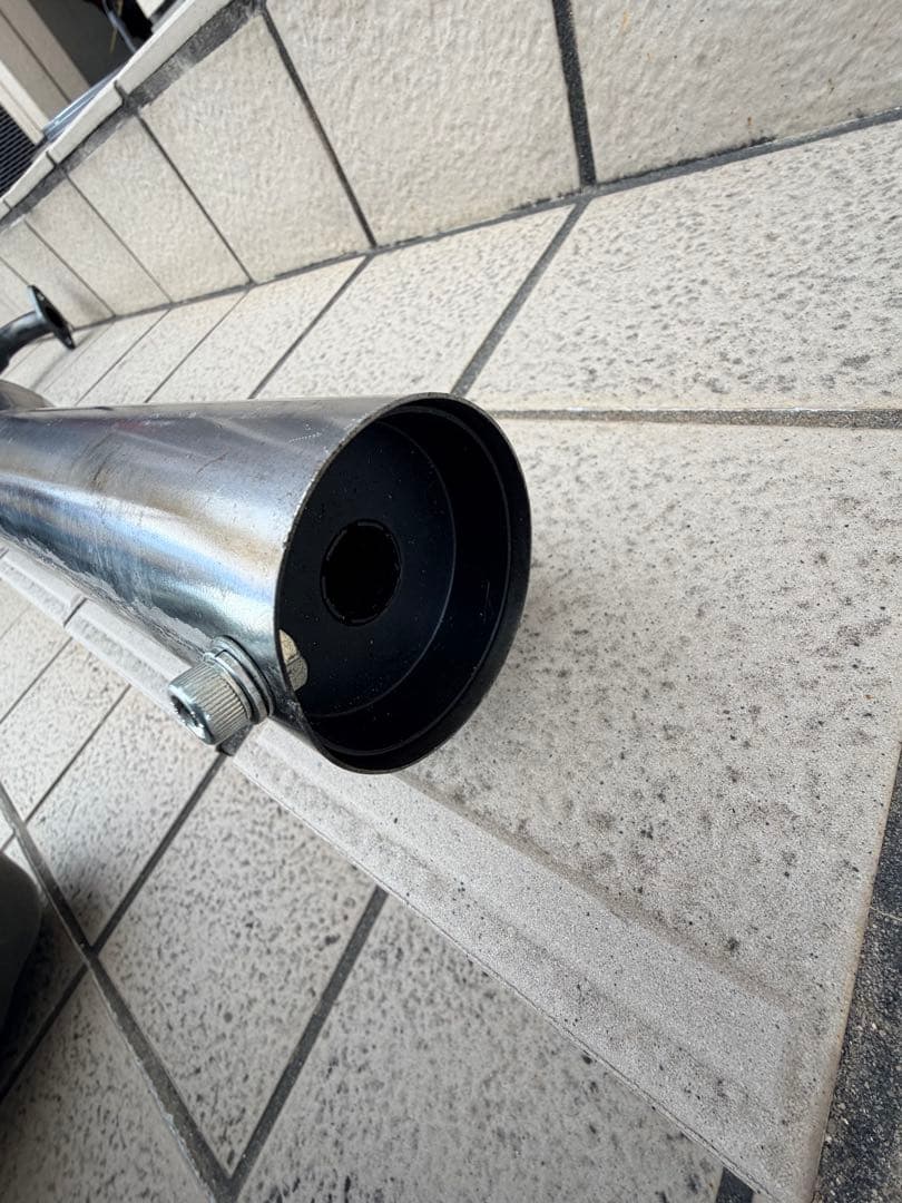 ライブディオ　横型エンジン　マフラー