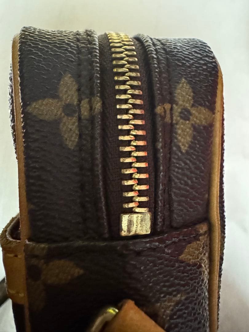 ルイヴィトン　ダヌーブ　ショルダーバッグ