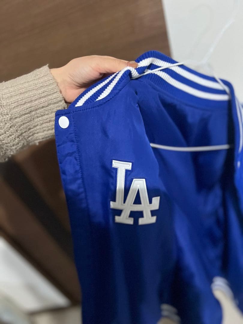 MLBW-035 LOS ANGELES DODGERS リバーシブルジャケット