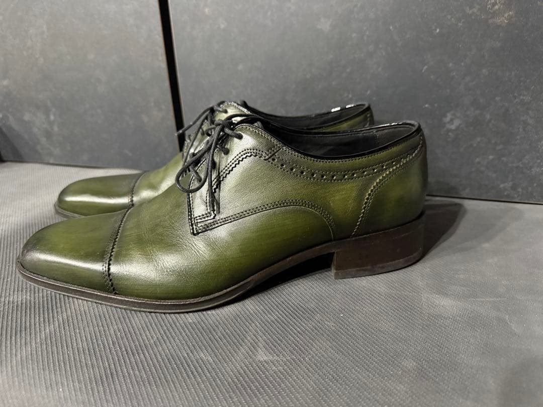 ランバン　オリーブグリーン レザードレスシューズ　美品