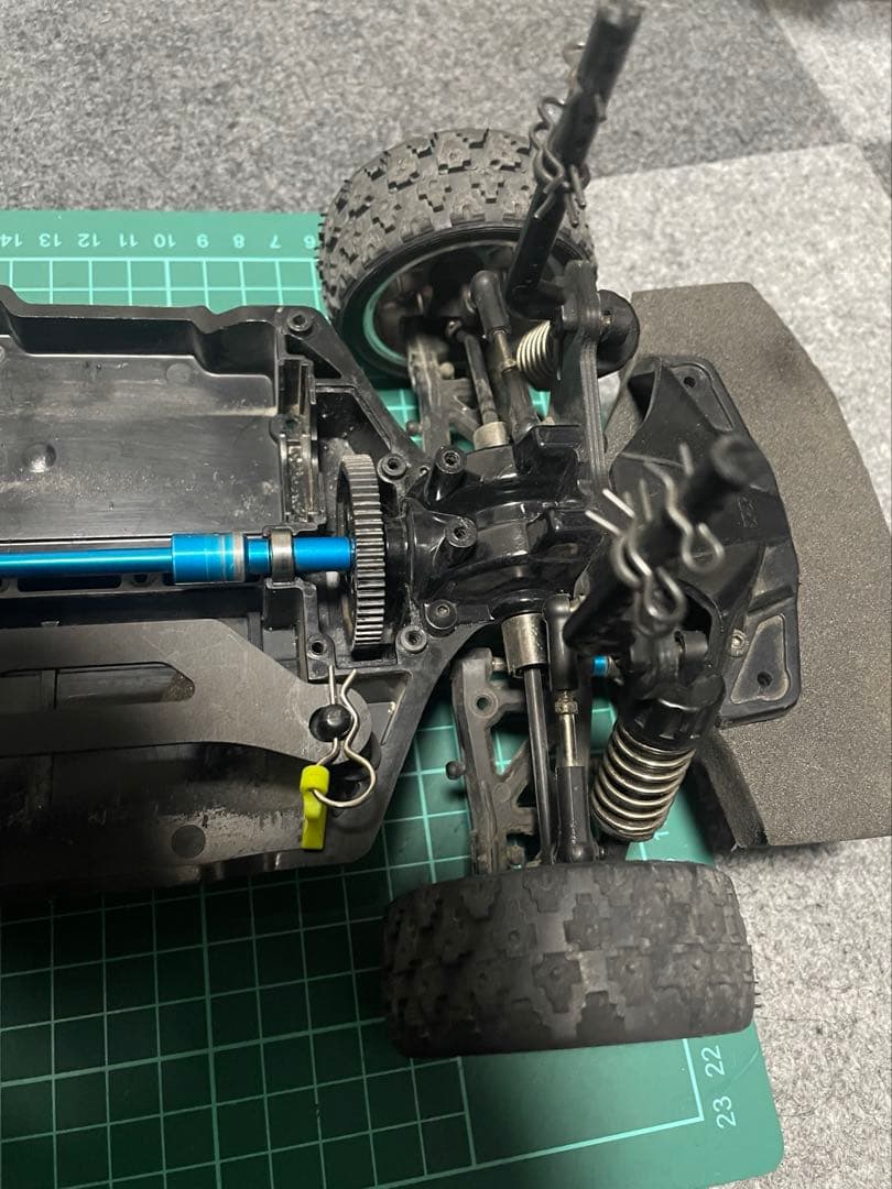 タミヤ　TT02 TYPE-Sシャーシ スバル　インプレッサ　ボディ