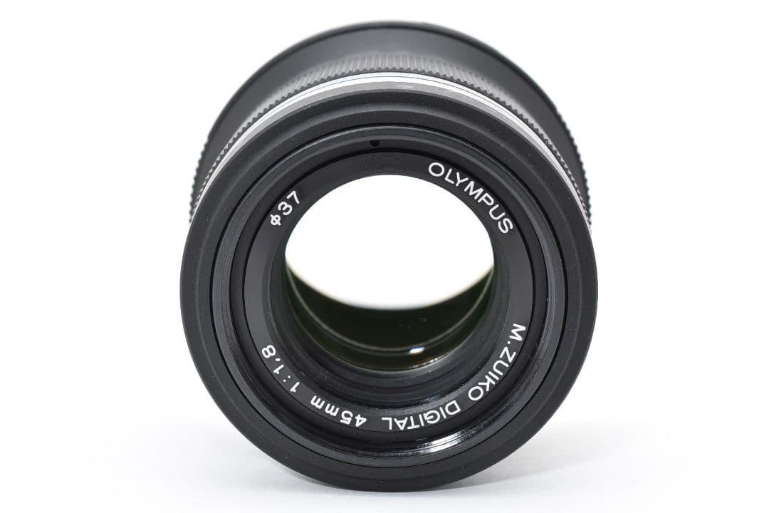 Olympus m.zuiko digital 45mm f1.8 ブラック