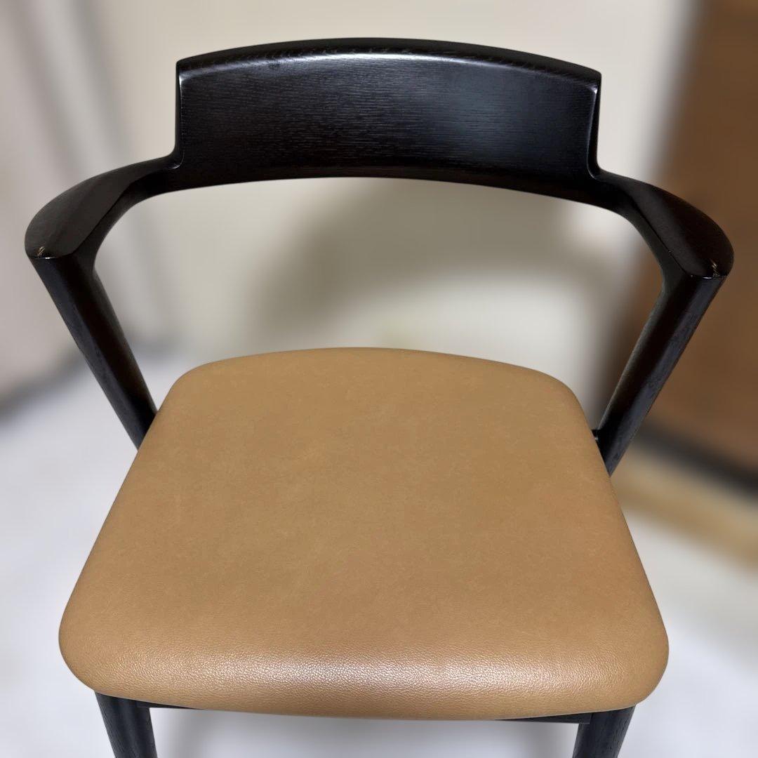 飛騨産業 SEOTO（セオト）飛騨家具 セミアームチェア　張り座 BK